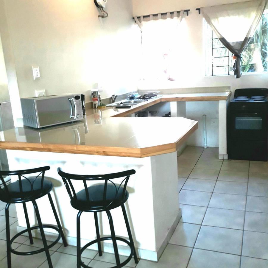 Afari Guest Apartment *